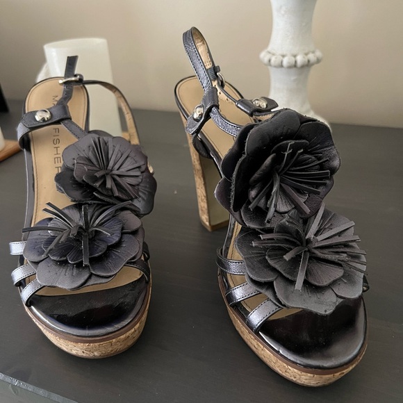 Mark Jacob’s 8.5 wedge heels, used - Picture 3 of 7